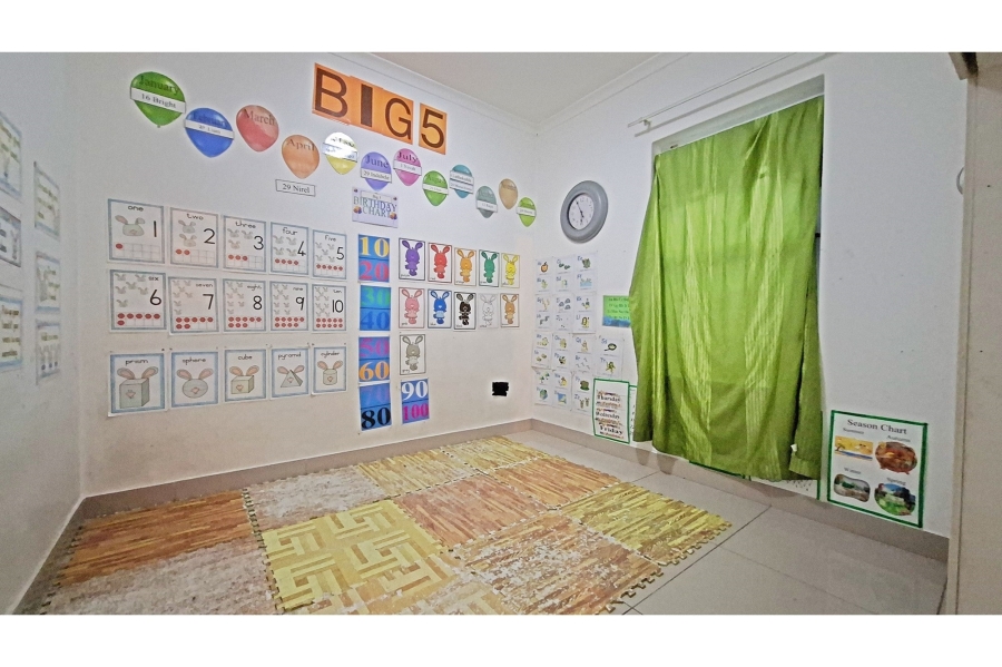 2 Bedroom Property for Sale in Broadlands Village Western Cape